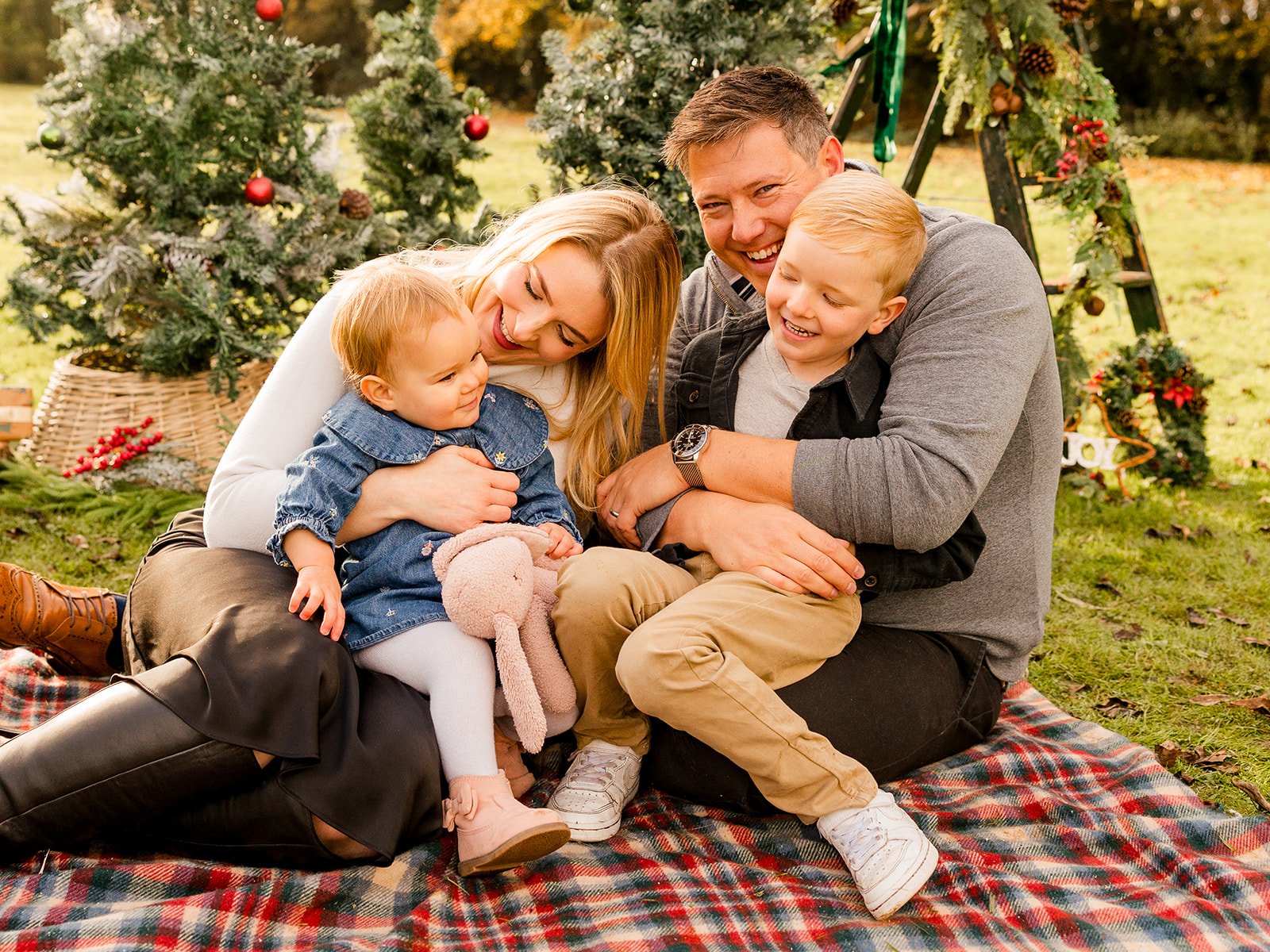 Xmas_Mini_24_ISOA-1984_websize